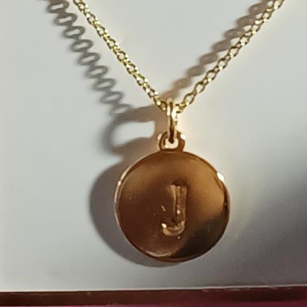 NWT Kate Spade Gold Tone Letter J Initial Pendant Necklace / E-2